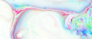 Akışkan sanat. Moda duvar kâğıdı. Soyut çok renkli arkaplan. Sanal arkaplan. Tasarım arka planı. Geniş Ekran