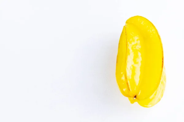 Karambolage Auf Weißem Hintergrund Sternfrucht Averrhoa Carambola Mit Kopierraum Gelbe — Stockfoto
