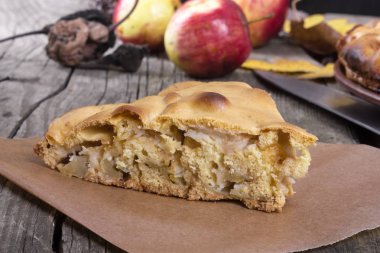 sonbahar elmalı turta