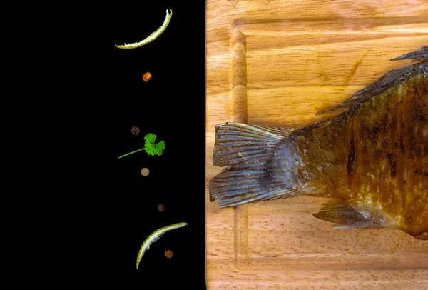 Pesce fritto con spezie — Foto Stock
