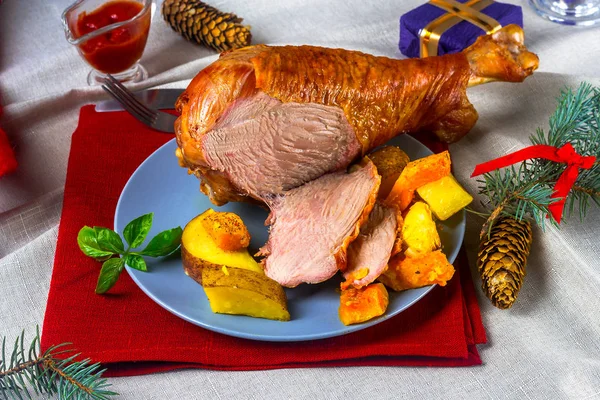 Christmas turkey drumstick — Stock Photo, Image