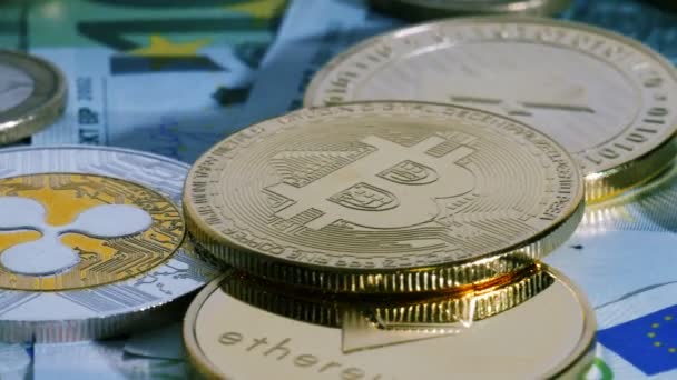 Bitcoin-Äther-Litecoin-Wellen. Kryptowährungen mit Schlupflöchern. — Stockvideo