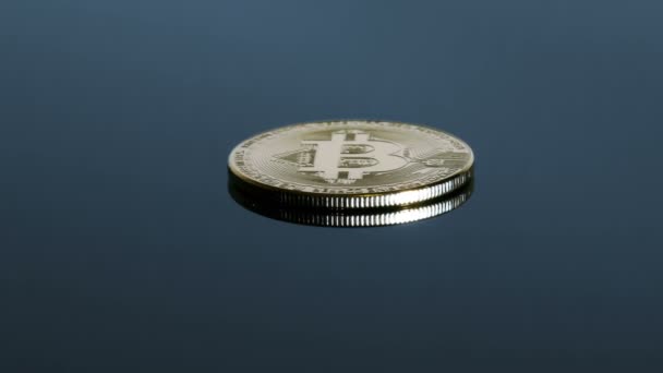 Bitcoin.Cryptocurrency loopable 旋转射击. — 图库视频影像