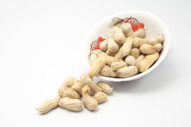 Fıstık haşlanmış, Tay snack.