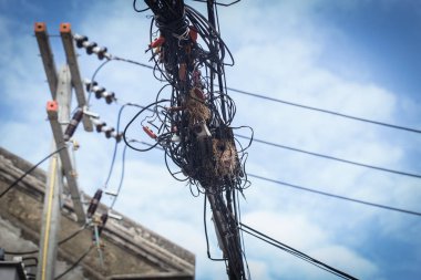kuş yuvası labirent kablosunun takılması.