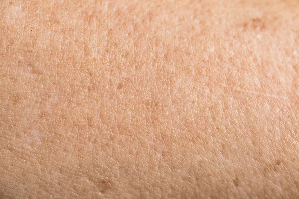 Primer plano anciano humano arrugado piel, blanco asiático mujeres . — Foto de Stock