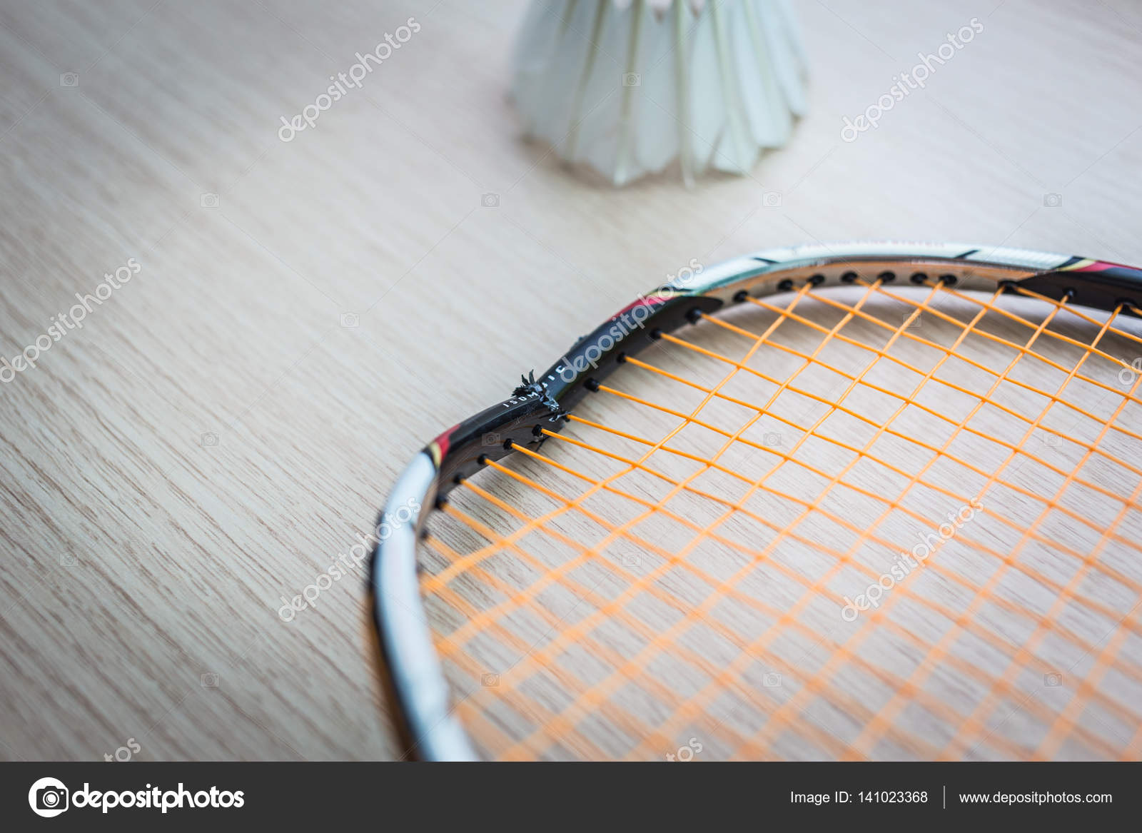 head badminton racket