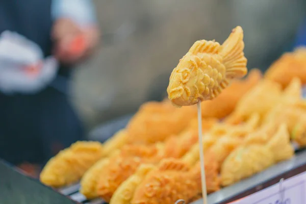 Taiyaki , Japanese Fish bun or Japan style fish-shaped cake. — Stock Photo, Image