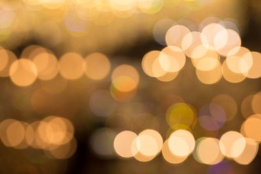 Bokeh açık vintage renkli gece şehir bulanıklık aydınlatma.