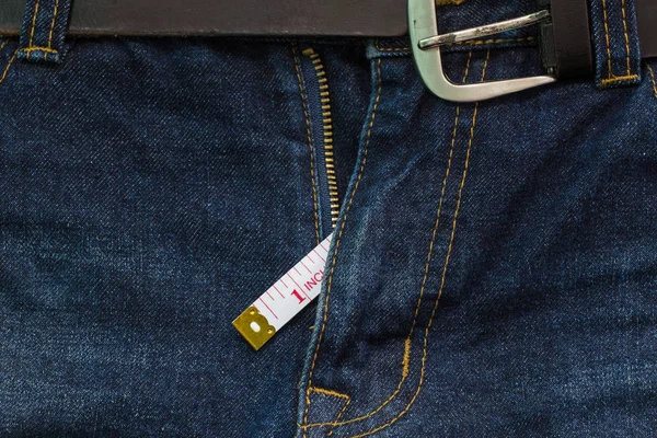 teyp, küçük penis boyutu kavramı ölçme ile ZIP kot açın