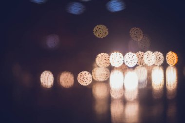 gece bulanıklık bokeh yol vintage renk tonu yağmur