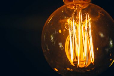 ampul closeup vintage retro tarzı metin için yer ile