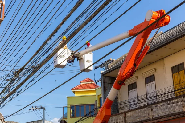 yan hakem görev düzeltme güç hat hava Çalışma platformları ile elektrik kablosu üzerinde çalışma
