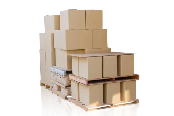 Εμπορευμάτων Cargo Χάρτινο Κουτί Επάνω Στην Παλέτα Για Ναυτιλία Που — Φωτογραφία Αρχείου