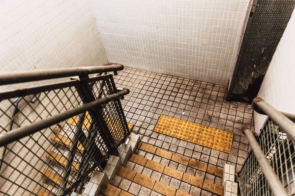 Schmutzige Treppe Altbau Grunge Und Unsauber — Stockfoto