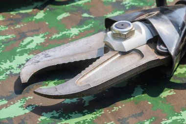 Kurtarma araçları hidrolik kesici alet yüksek güç kesme ekipmanları