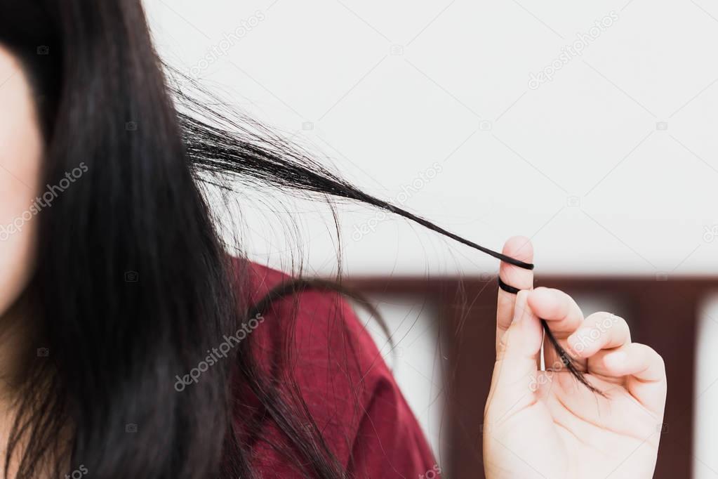 Trichotillomania or hair pulling disorder in mental health problem with stress or worry women