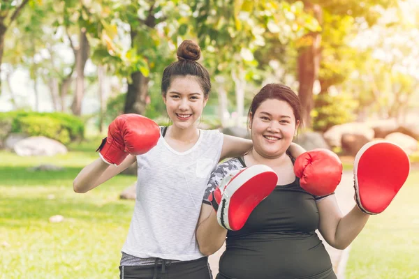 Two Friends Boxing Park Sport Healthy Activity Diet — Stock Photo, Image