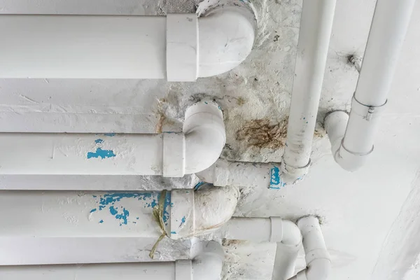 Bad Water System Pipe Problem Water Leak Damage Color Paint — Stock Photo, Image
