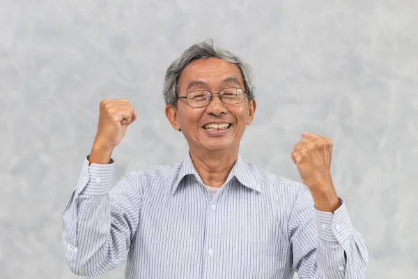 Хелаті Сильна Китайська Старша Людина Щаслива Усмішка Видужанням Від Хвороби — стокове фото