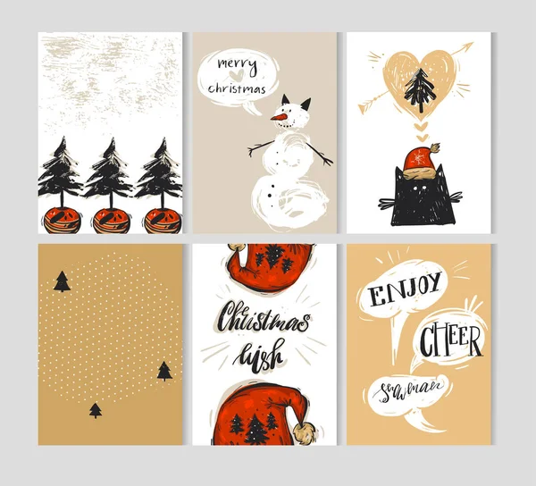 Dibujado a mano vector abstracto Feliz Navidad tarjeta de felicitación plantilla de colección conjunto con árboles de Navidad, muñeco de nieve, divertido personaje gato negro lindo, burbuja del habla, sombrero rojo y caligrafía moderna de Navidad — Archivo Imágenes Vectoriales