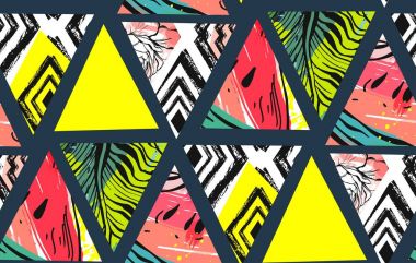 El çizilmiş vektör soyut alışılmadık yaz saati dekorasyon kolaj seamless modeli ile karpuz, Aztek ve tropikal hurma izole motifi bırakır.