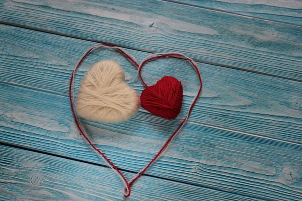 White Red Heart Made Thread Wooden Background — Stock Photo, Image