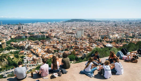 Utsikt över Barcelona, Medelhavet, Sagrada Familia, Catalonia, Spain. — Stockfoto