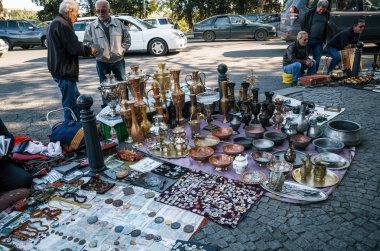 Bit pazarı satıcı ve müşteriler, Tiflis, Gürcistan ile