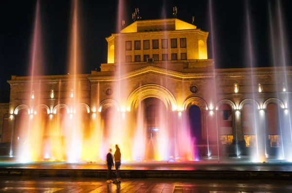 亚美尼亚埃里温。2016 年 9 月 10 日︰ 建设的历史 — 图库照片