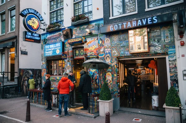 Bulldog coffeeshop Amsterdam, Hollanda.