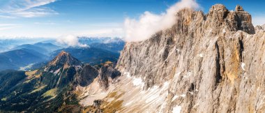 Avusturya 'daki Dachstein Dağları