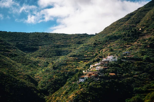 Küçük dağ köyü Tenerife, Kanarya Adaları