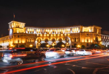 Cumhuriyet Meydanı Erivan'da gece, Ermenistan.