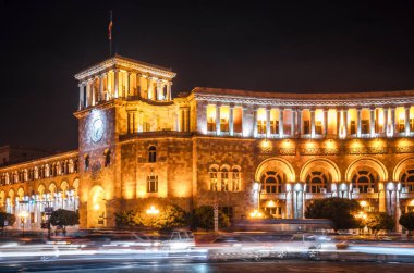 Cumhuriyet Meydanı Erivan'da gece, Ermenistan.