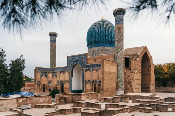 Ősi Gur Emir mauzóleum Szamarkandban, Üzbegisztánban — Stock Fotó