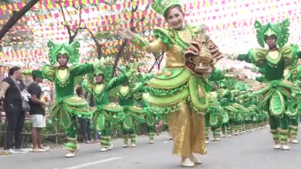 Ciudad Cebú Filipinas Enero 2019 Bailarines Callejeros Con Potencial Reina — Vídeo de stock