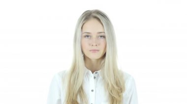 Katılıyorum, Evet, baş, erkek beyaz arka plan üzerinde sallayarak jesti