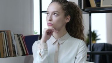 İş kadını, kapalı düşünme bir fikrim var.