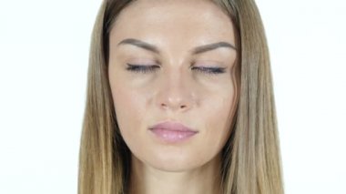 Kadın yüzü, kapalı yakın çekim