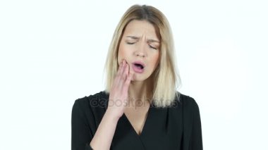 Diş ağrısı, diş ağrısı muzdarip genç kadın