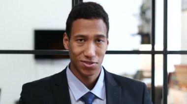 Jest siyah işadamı tarafından davet