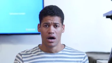 Başarısızlık, üzgün siyah adam jesti