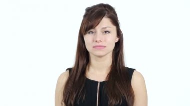 Esneme yorgun genç kız, beyaz arka plan