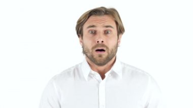 Şok, üzgün adam, beyaz arka plan