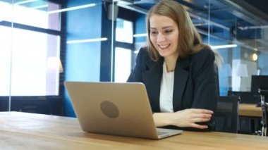 İş yerinde Online görüntülü sohbet