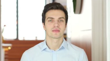 Tamam, adam, kapalı memnun