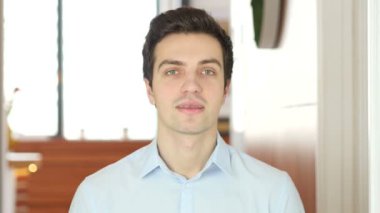 Adam elleriyle kapalı davet