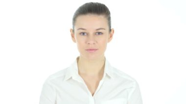 Zafer işareti kadın, beyaz arka plan