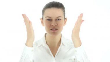 Öfkeli kadın, kötüye ve bağırıyor